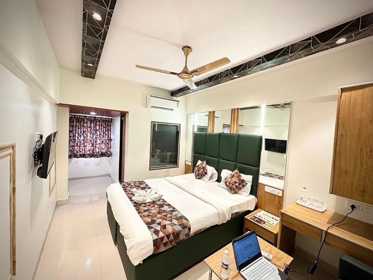 Hotel Vashi Inn Nová Bombaj Exteriér fotografie