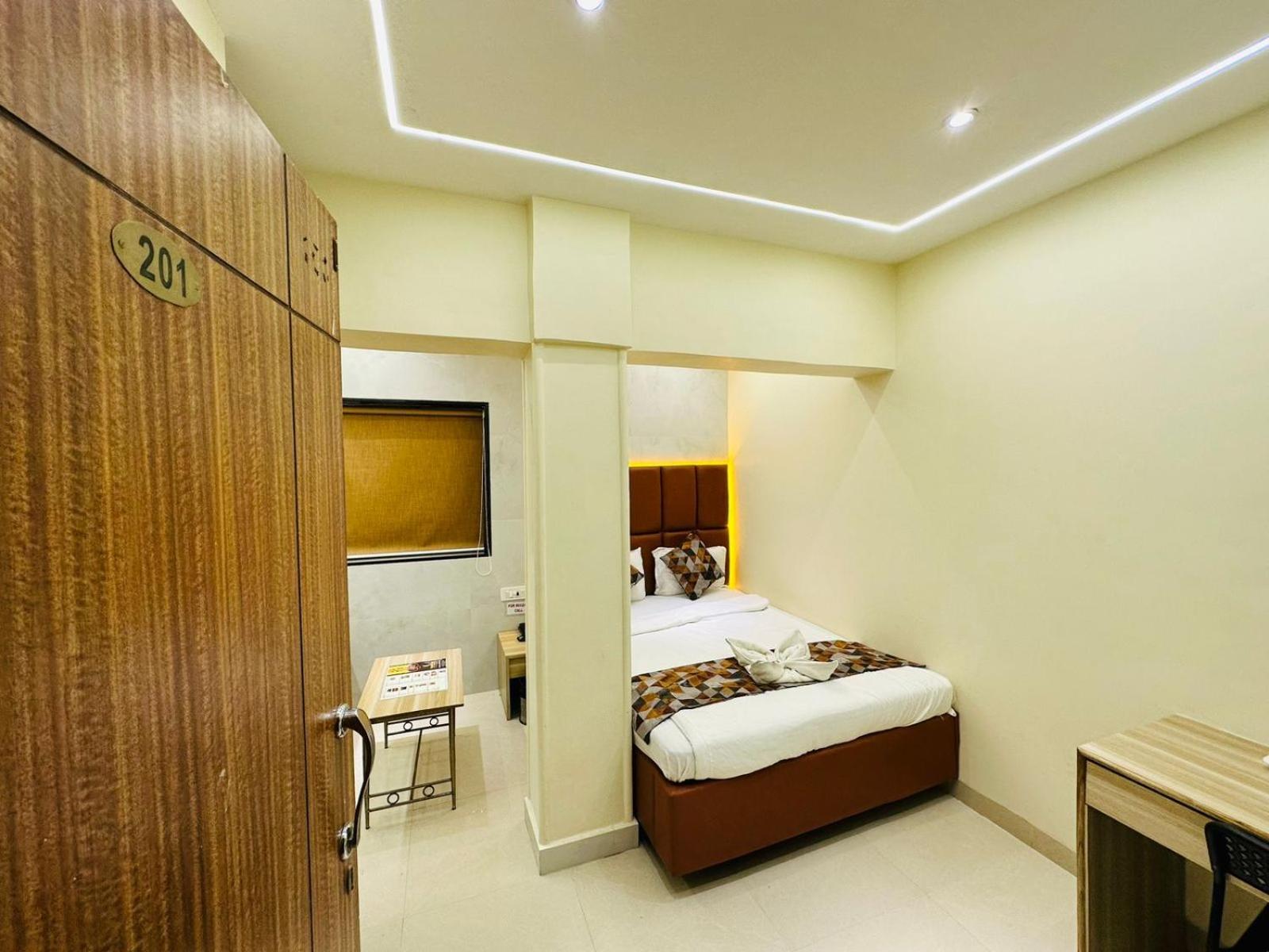 Hotel Vashi Inn Nová Bombaj Exteriér fotografie